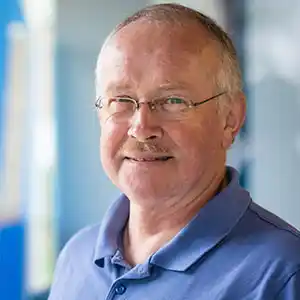 Berthold Steinkamp, Fahrlehrer mit über 40 Jahren Erfahrung bei Volkers Fahrschule Marl