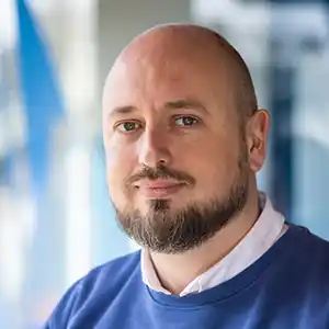Daniel Leenaarts, Fahrlehrer und Office-Mitarbeiter bei Volkers Fahrschule Marl